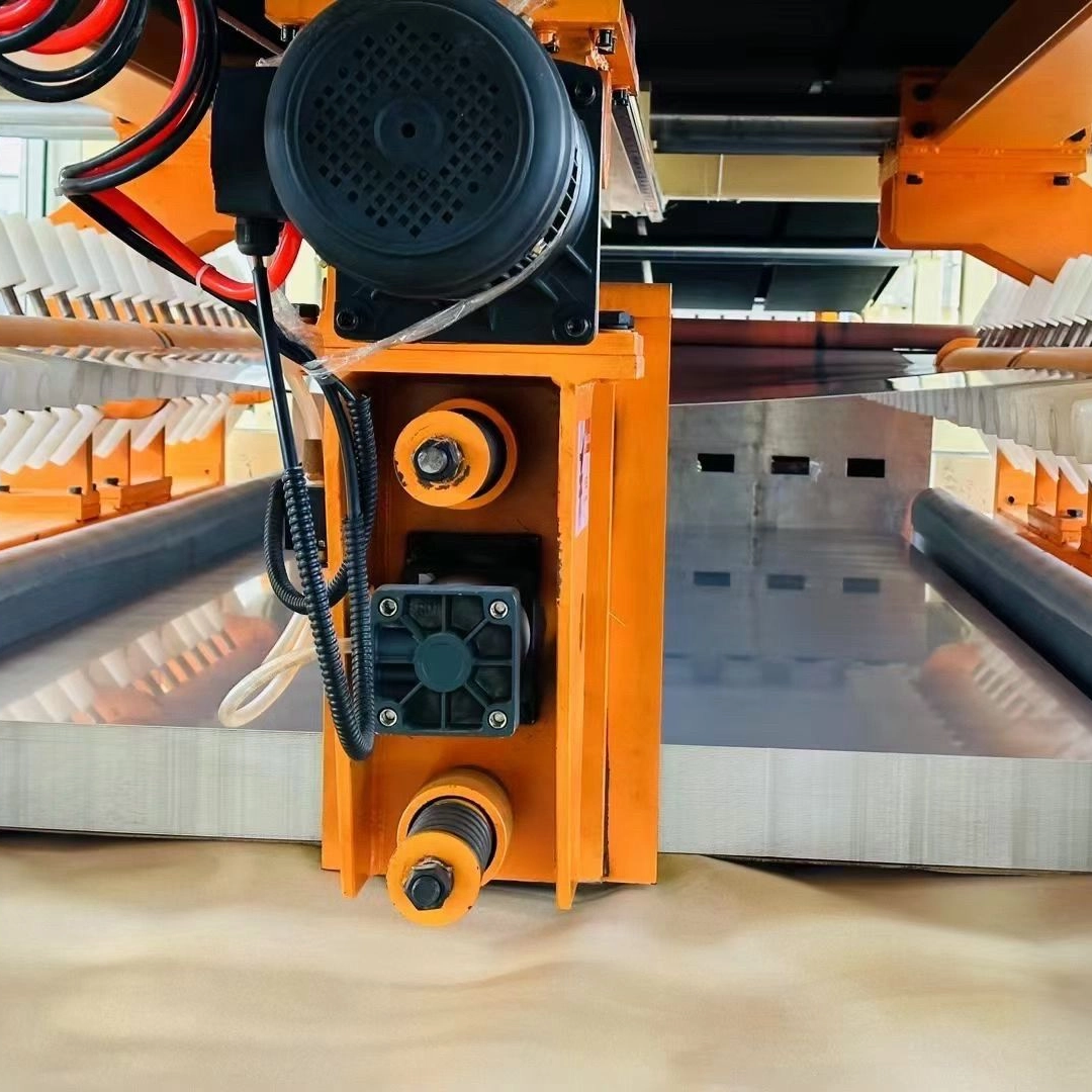 Hot rolled stainless steel plate